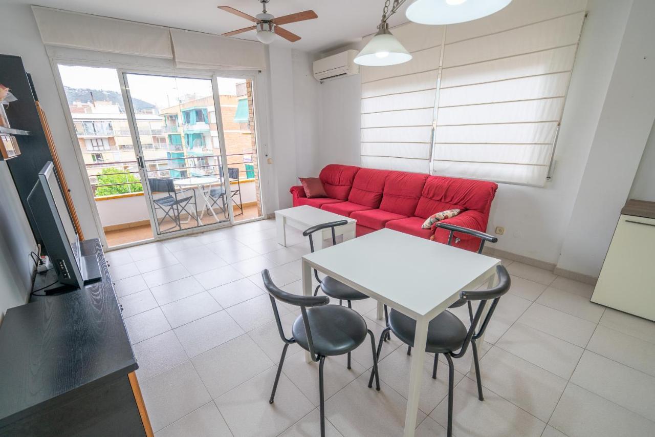 Homeholidaysrentals Margot - Costa Barcelona Pineda de Mar Exterior photo