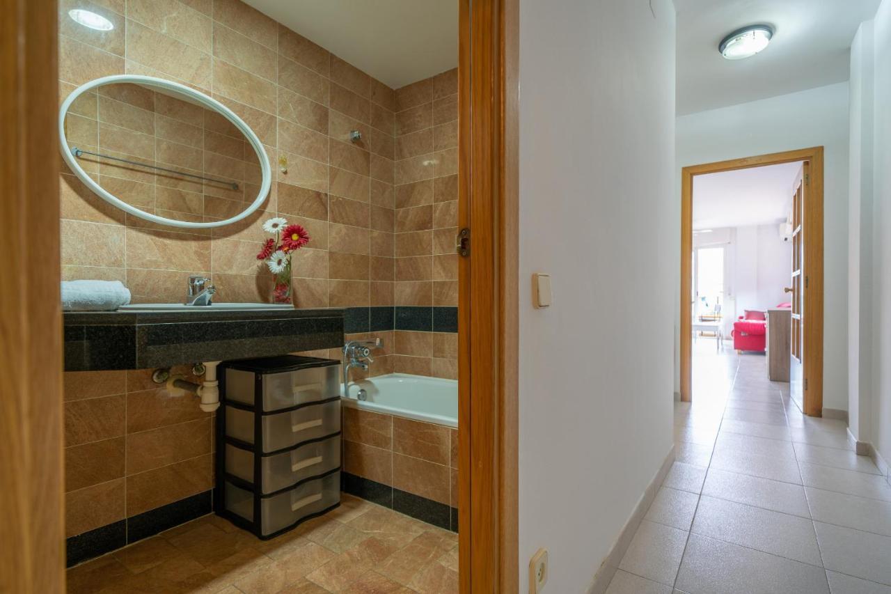Homeholidaysrentals Margot - Costa Barcelona Pineda de Mar Exterior photo